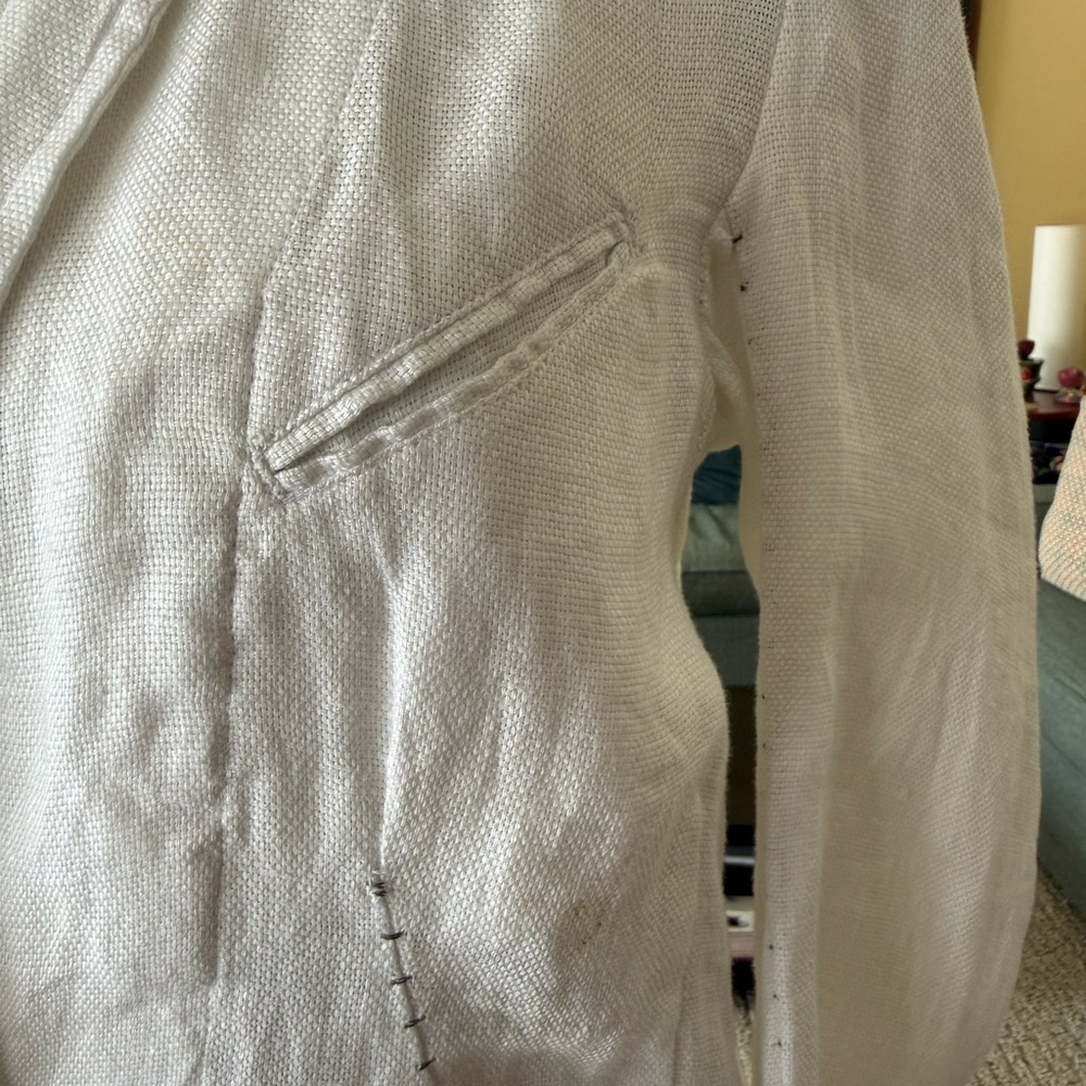 KmRii white linen jacket with distinctive construction, European size 1 - Picture 5 of 16